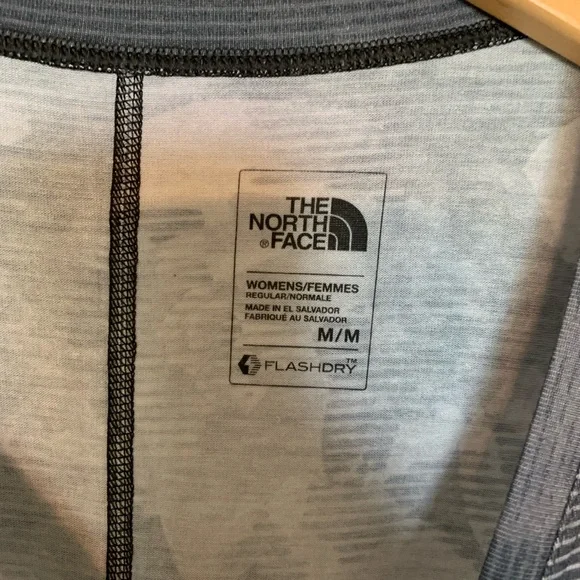 The North Face Workout Short-Sleeve Shirt - Picture 4 of 12